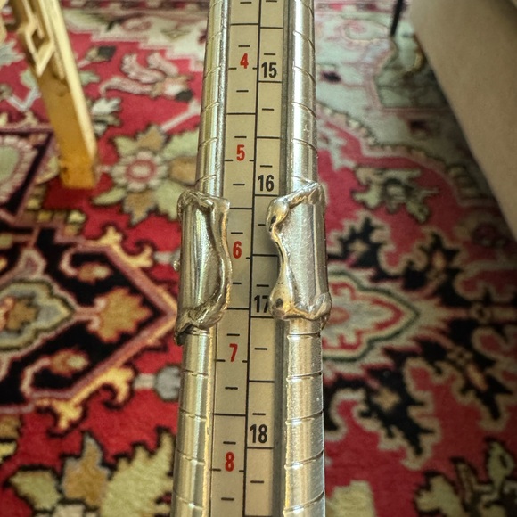 Vintage Native American Sterling Silver and Kingman Turquoise Ring. Adjustable - Picture 10 of 12